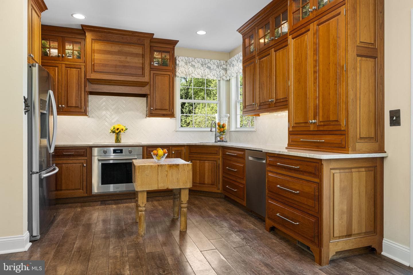 17 Highview Road photo 8