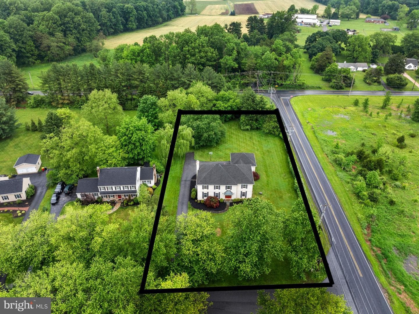 299 Longview Lane photo 8