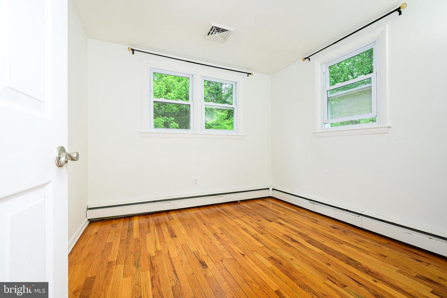 1304 Sherwood Drive photo 24