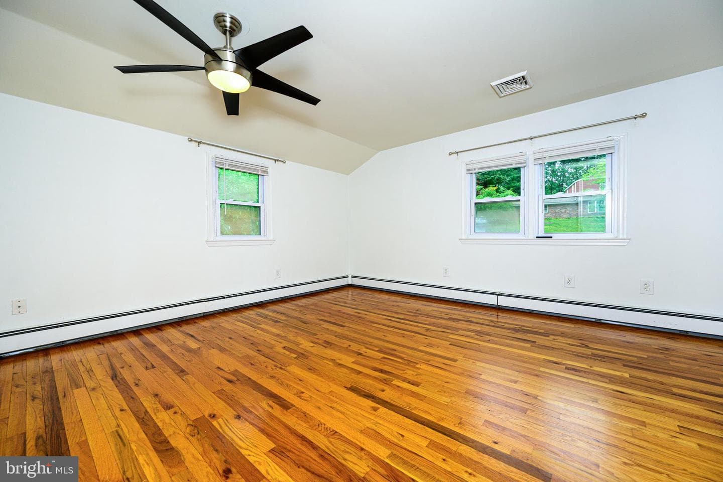 1304 Sherwood Drive photo 27