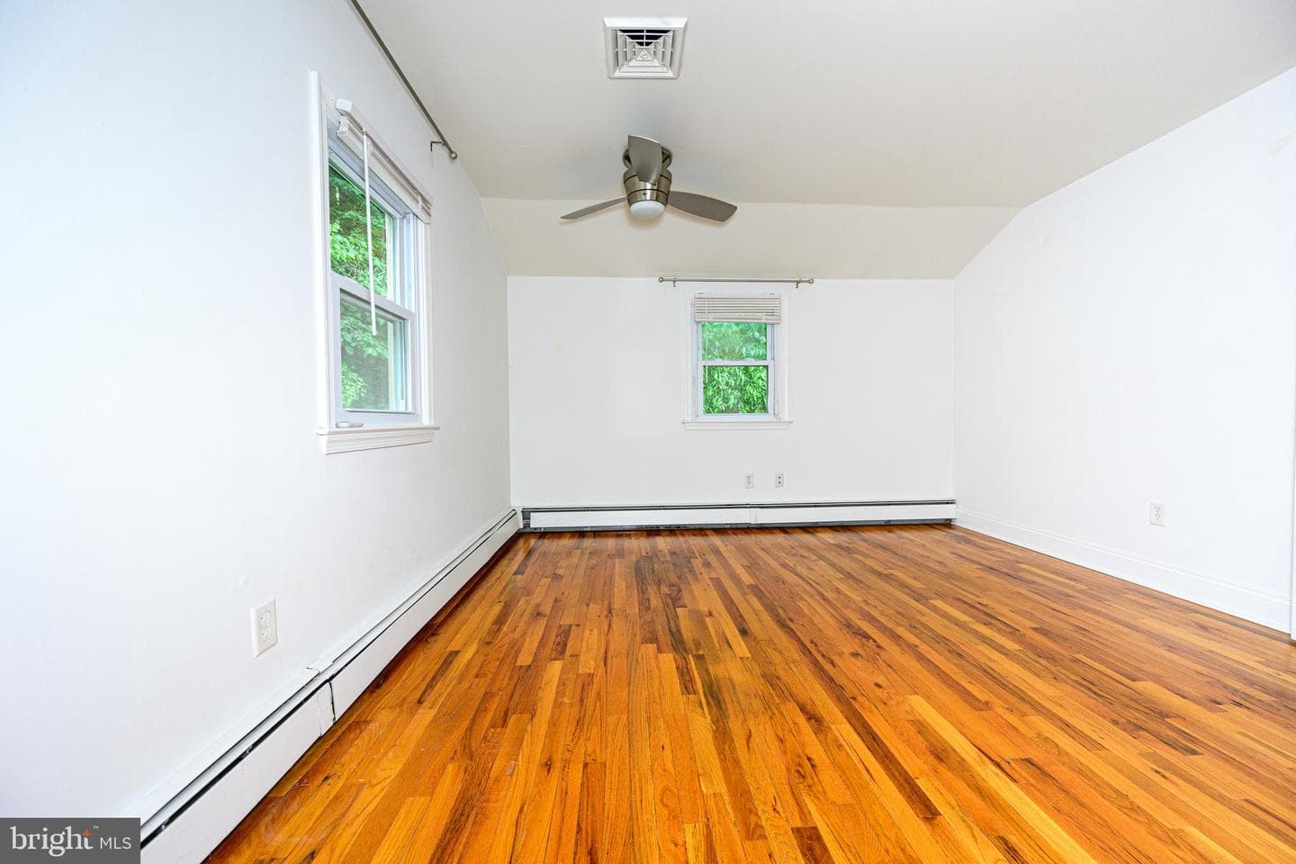 1304 Sherwood Drive photo 32