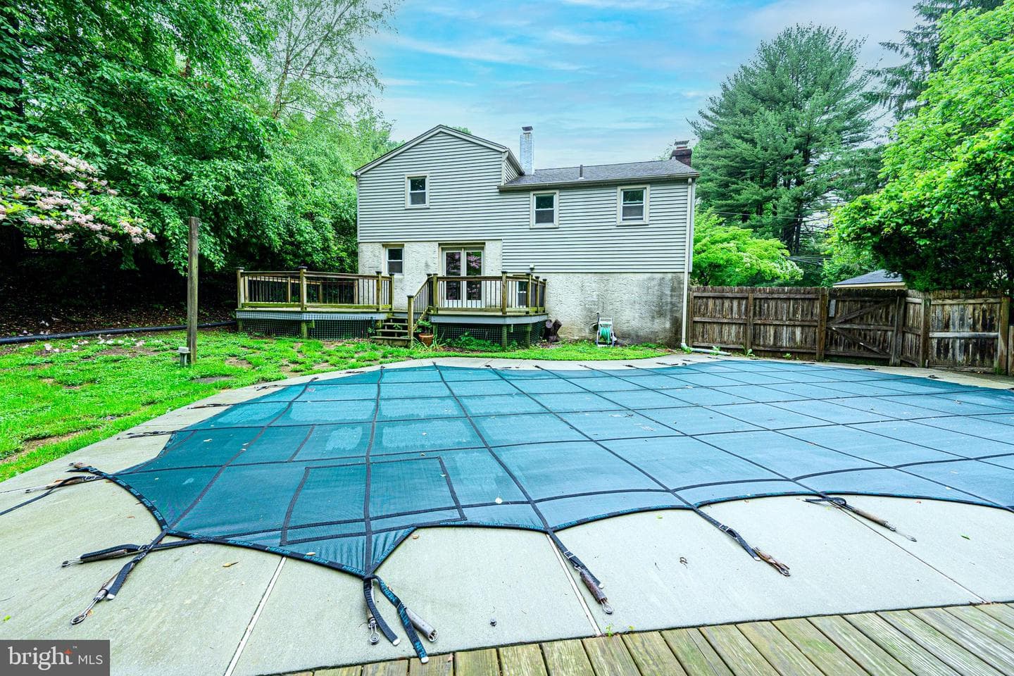 1304 Sherwood Drive photo 4
