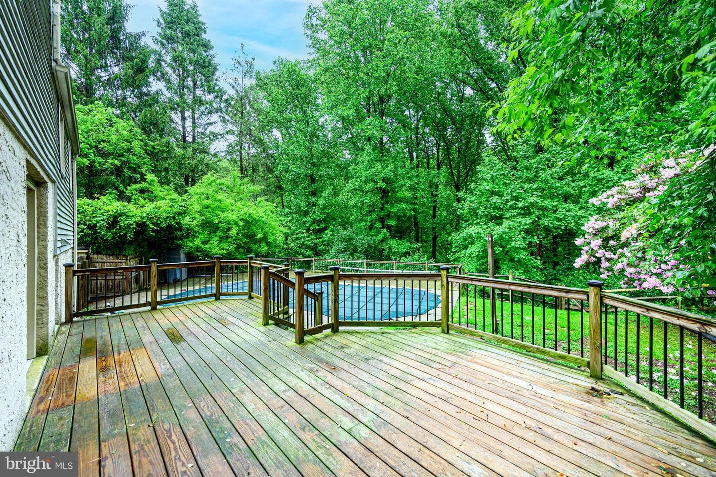 1304 Sherwood Drive photo 9