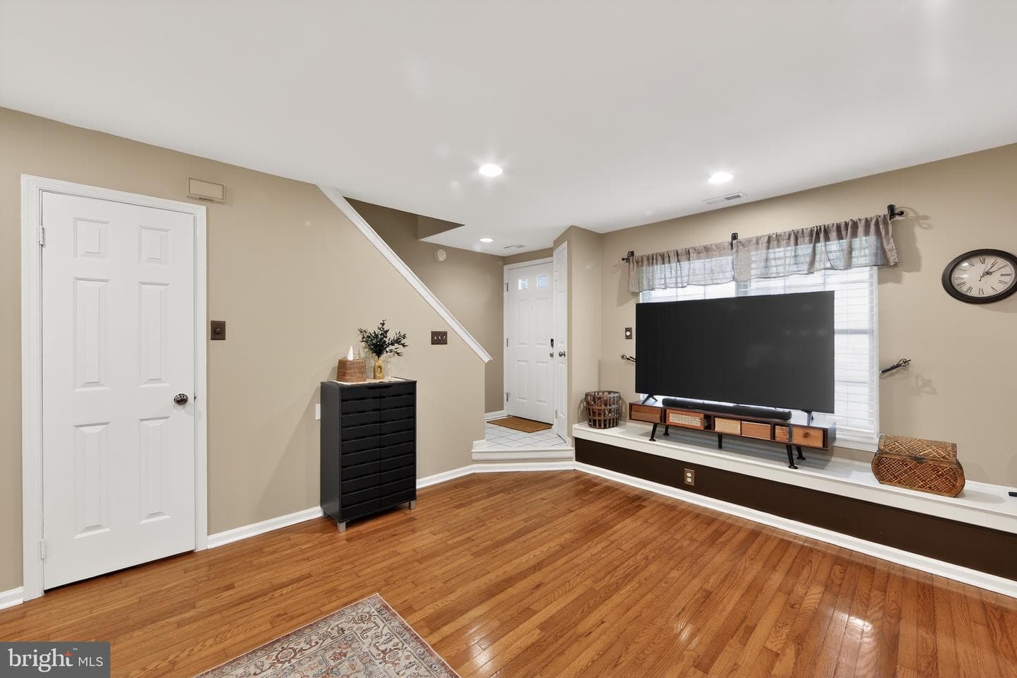 46 Rampart Drive photo 3
