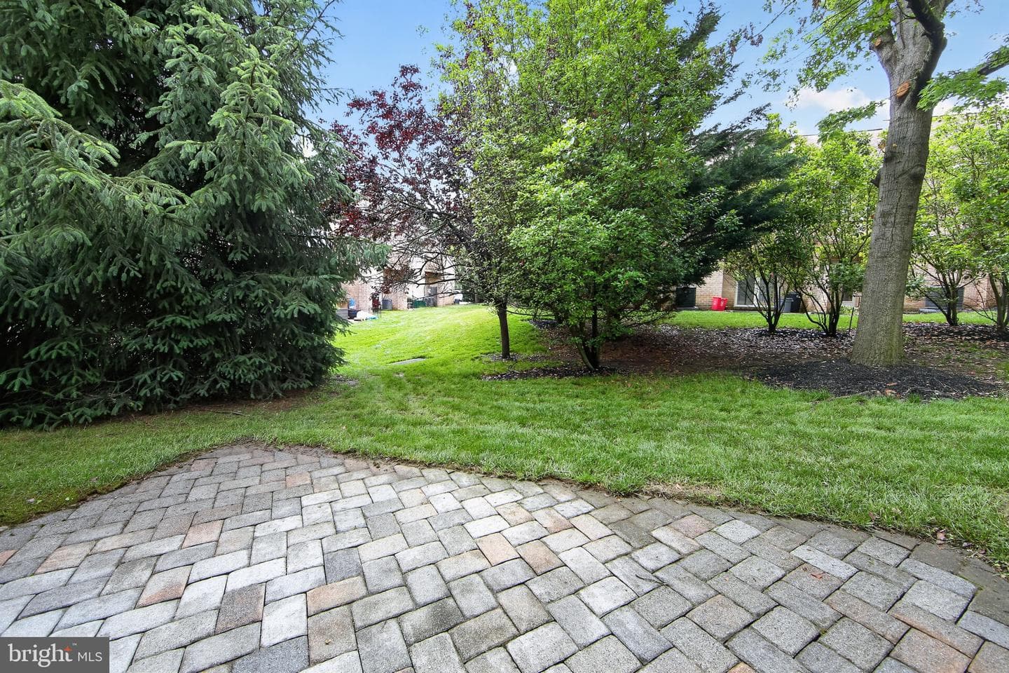 46 Rampart Drive photo 34
