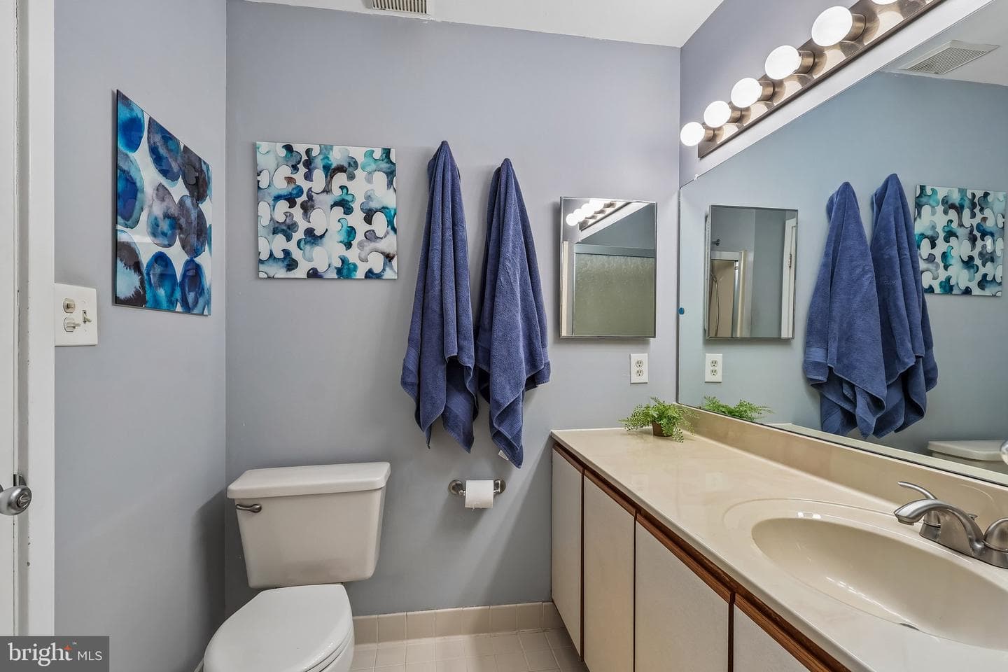 460 Lynetree Drive #21-C photo 22