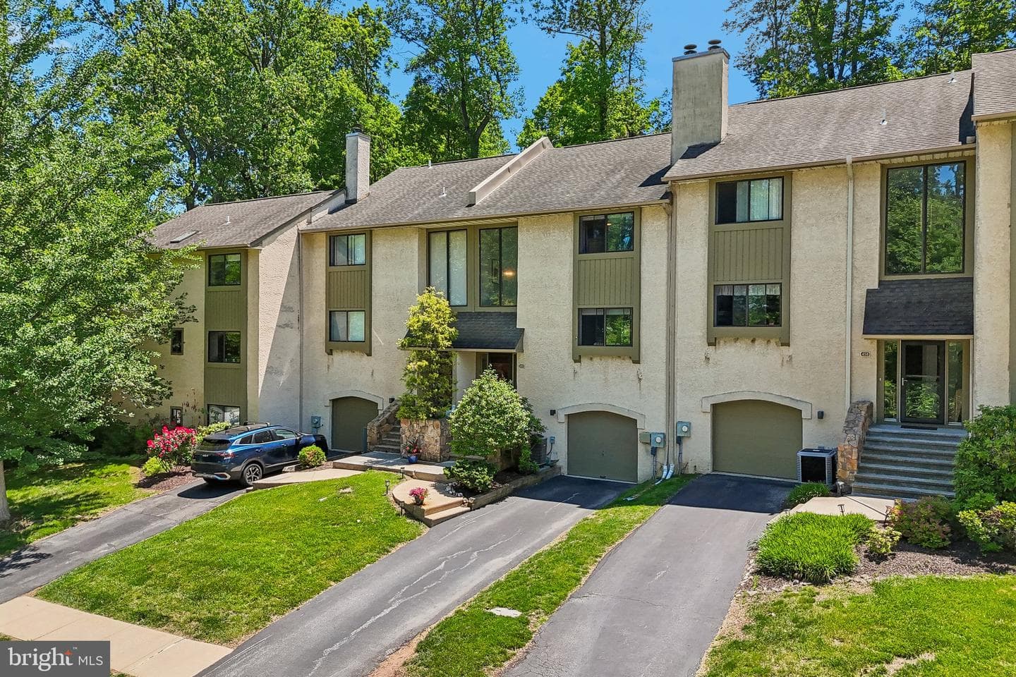 460 Lynetree Drive #21-C photo 44