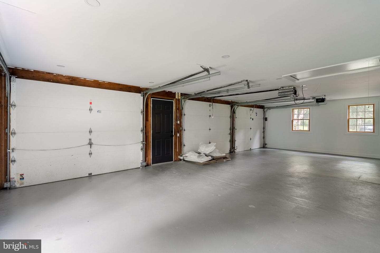 1105 Tinkerhill Lane photo 29
