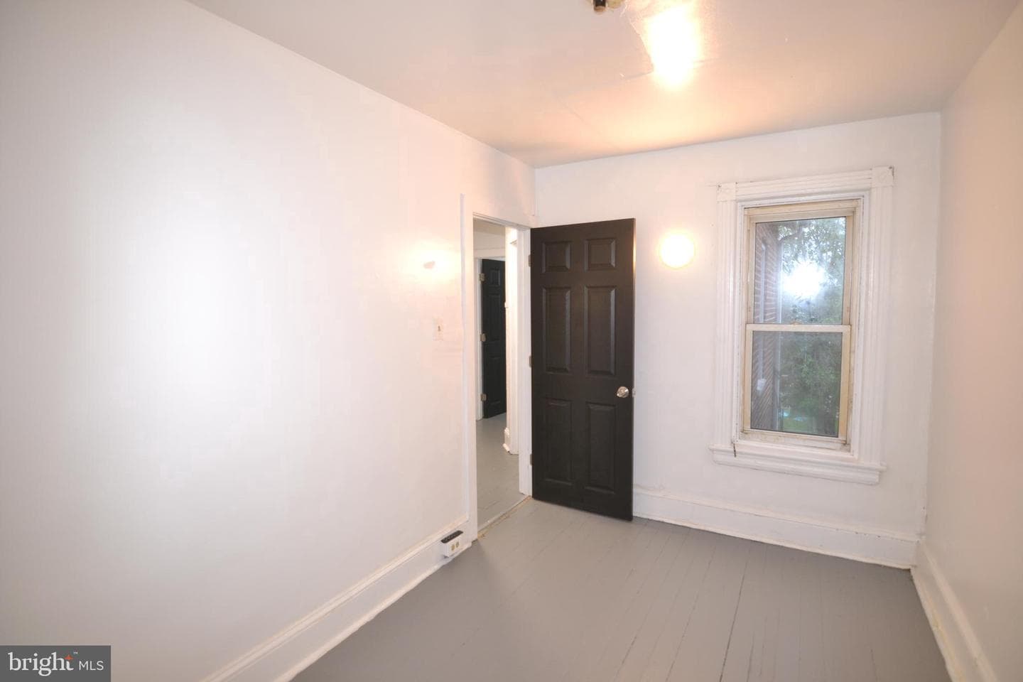 46 W 5th Ave photo 17