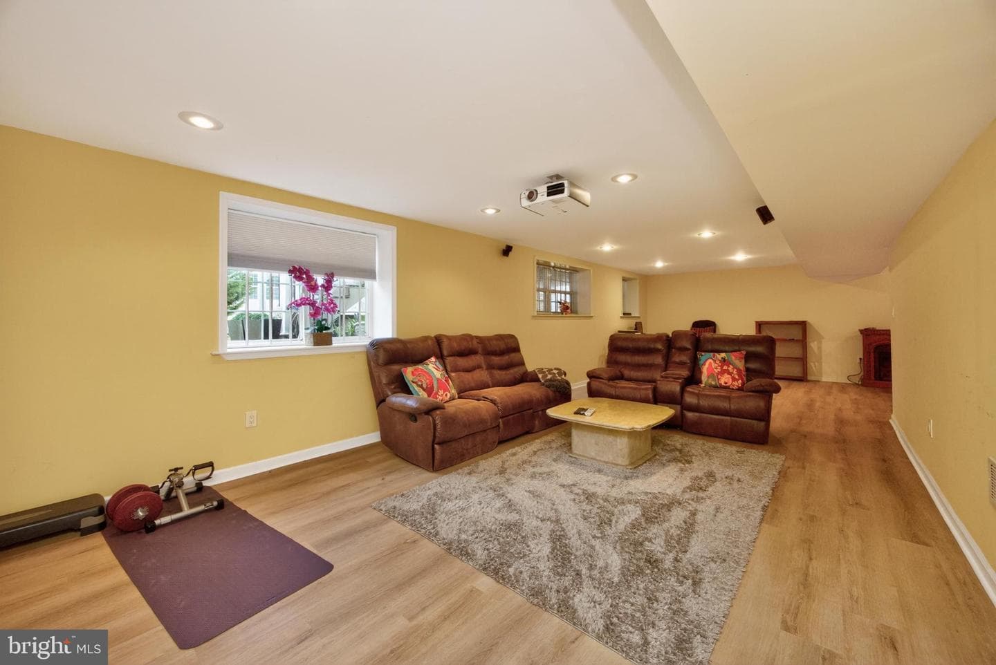 328 Dartmouth Road photo 33