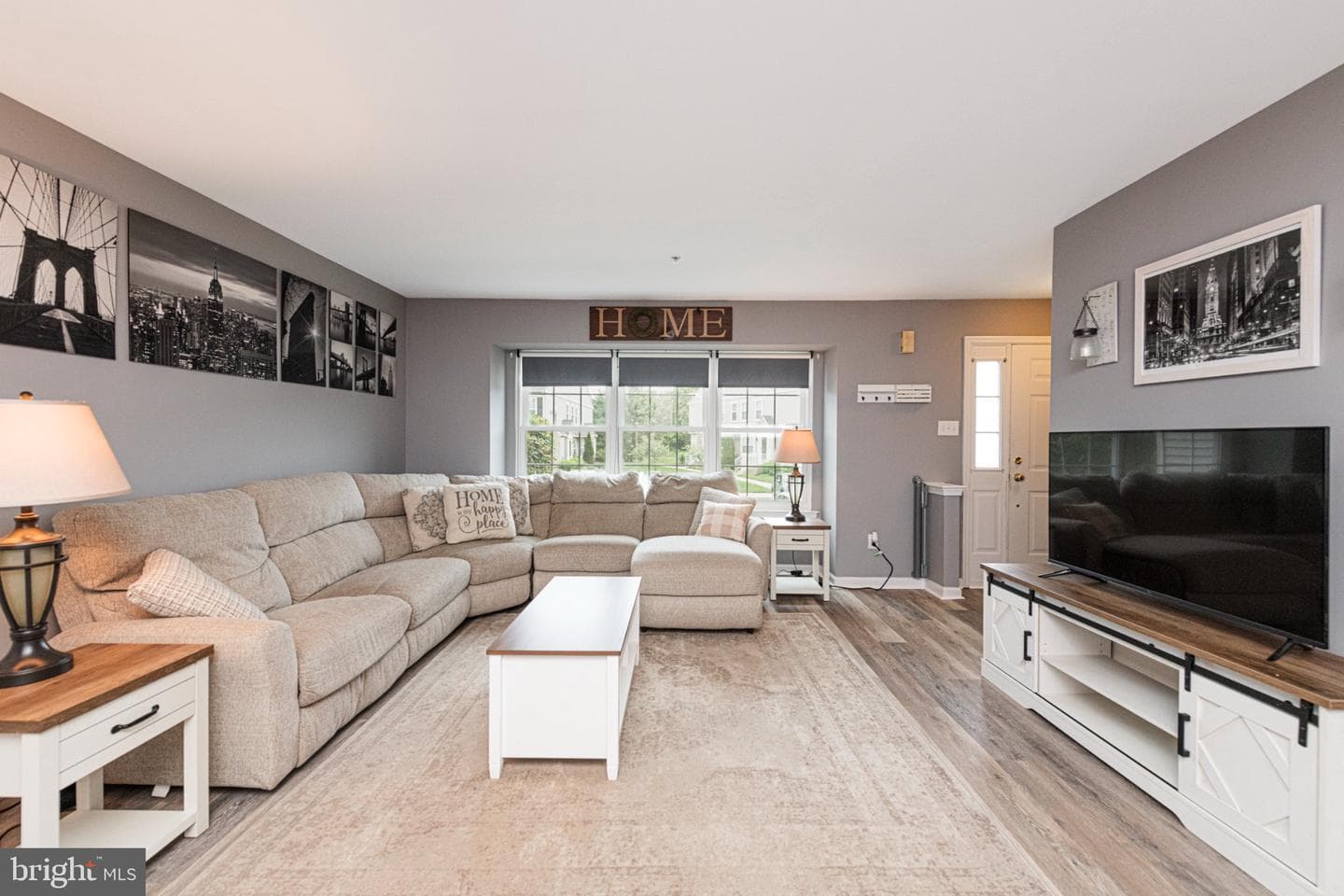 1703 Briarwood Ct # 1703 photo 4