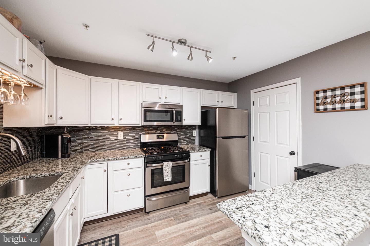 1703 Briarwood Ct # 1703 photo 6