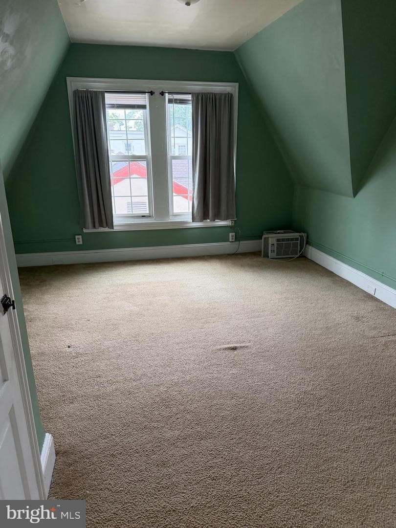 531 S Walnut Street photo 10