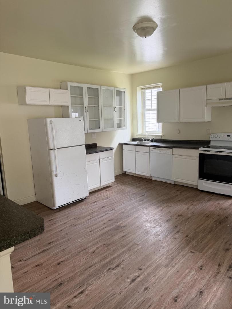 531 S Walnut Street photo 3