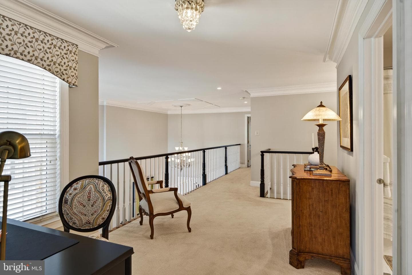 304 Greenbriar Drive photo 42
