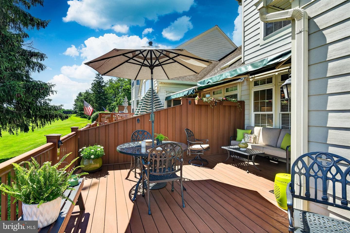 304 Greenbriar Drive photo 55