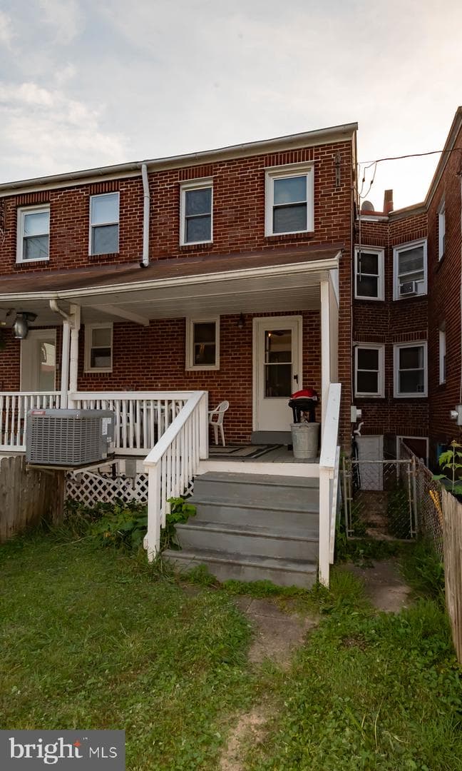 335 Stuart Avenue photo 17