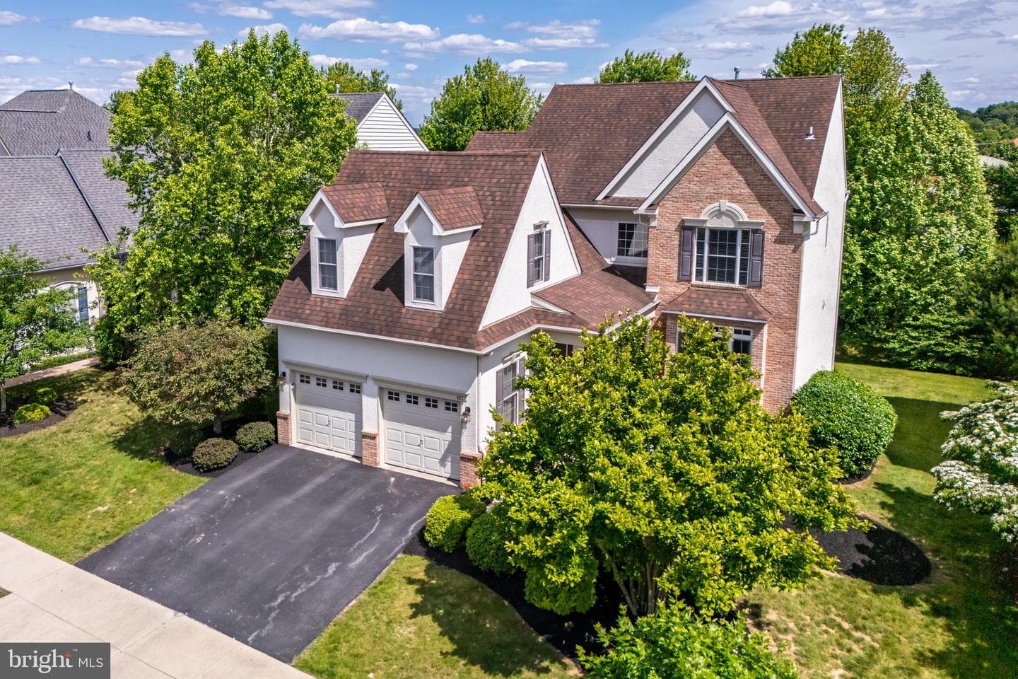 421 Waynebrook Drive