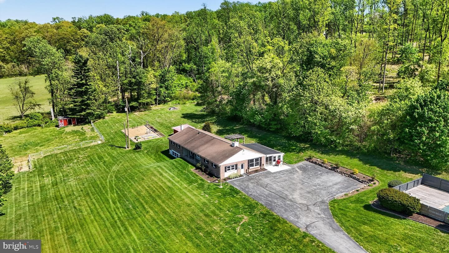 358 Lammey Rd photo 7