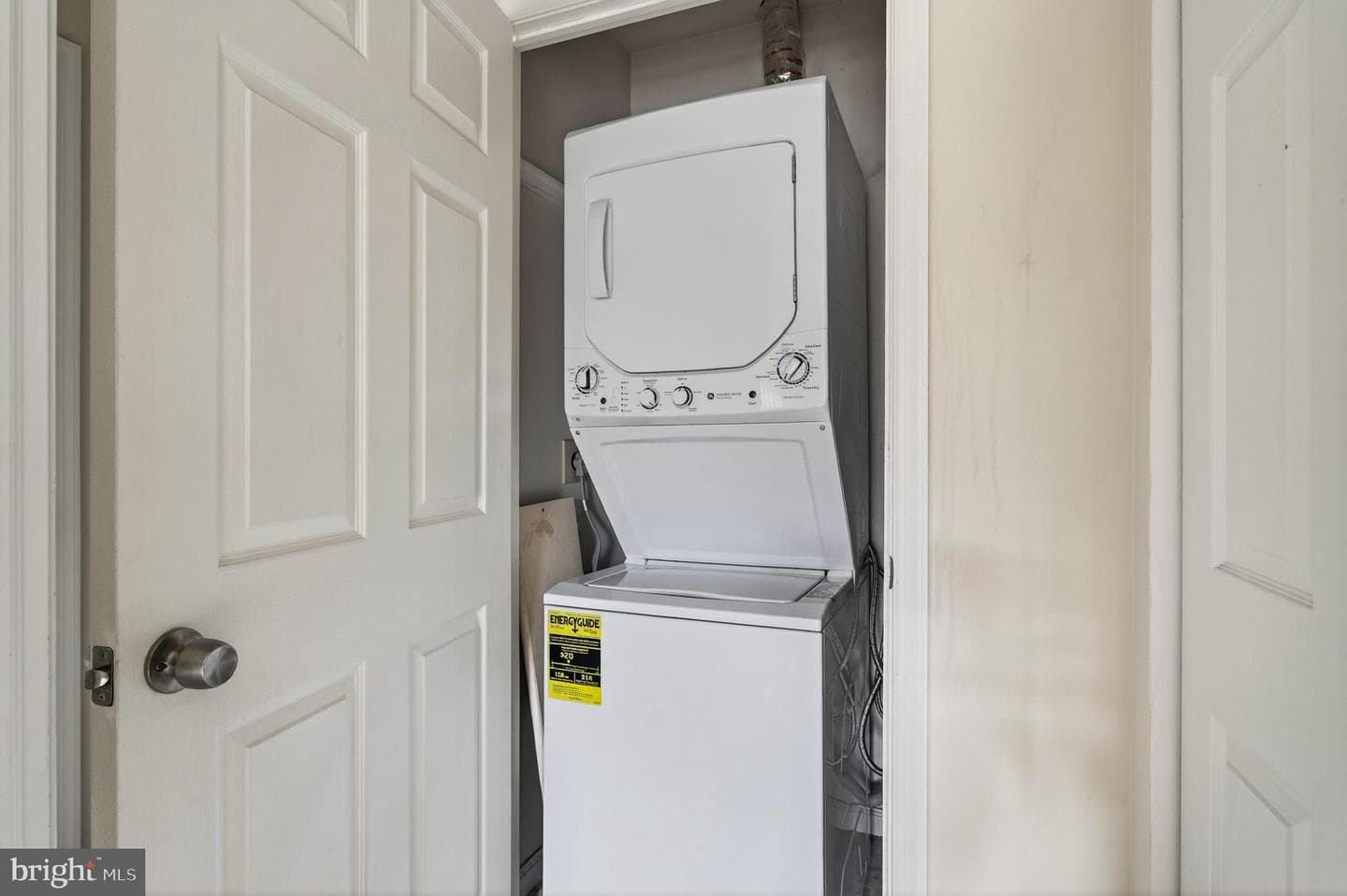 750 E Marshall Street #707 photo 17