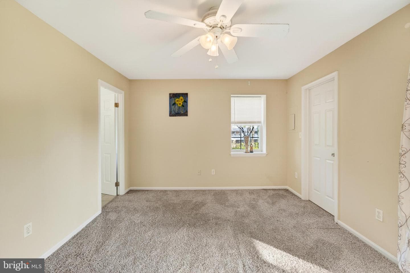 750 E Marshall Street #707 photo 22