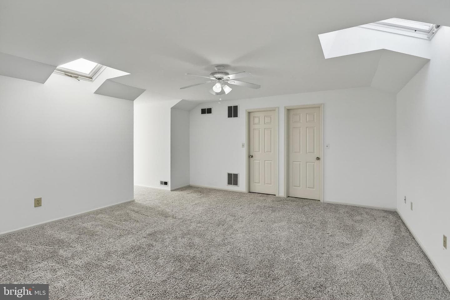 750 E Marshall Street #707 photo 36