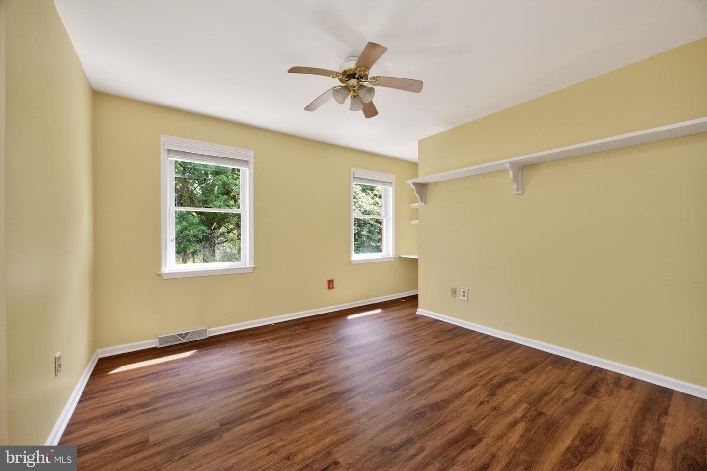 217 Shropshire Drive photo 29
