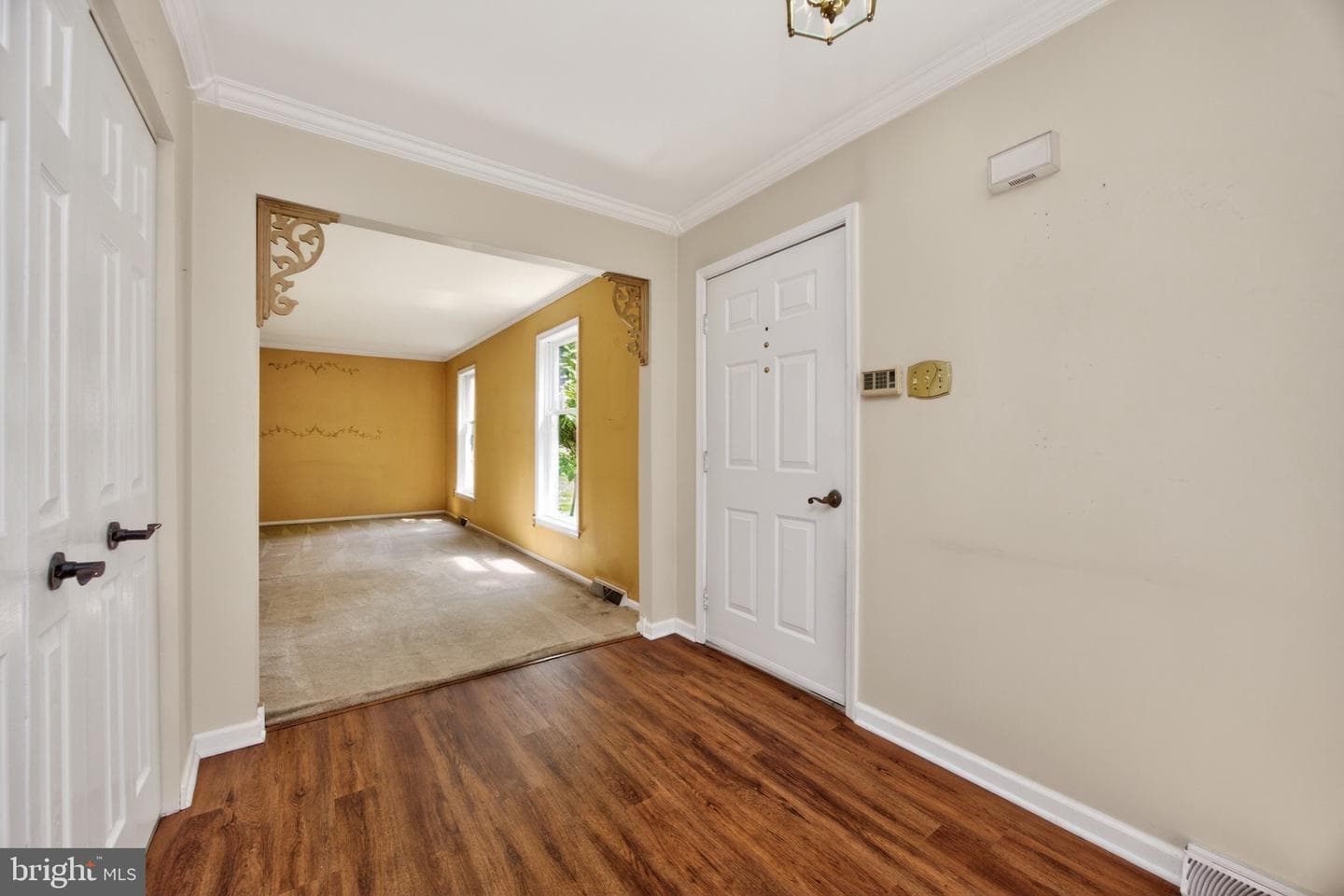 217 Shropshire Drive photo 3