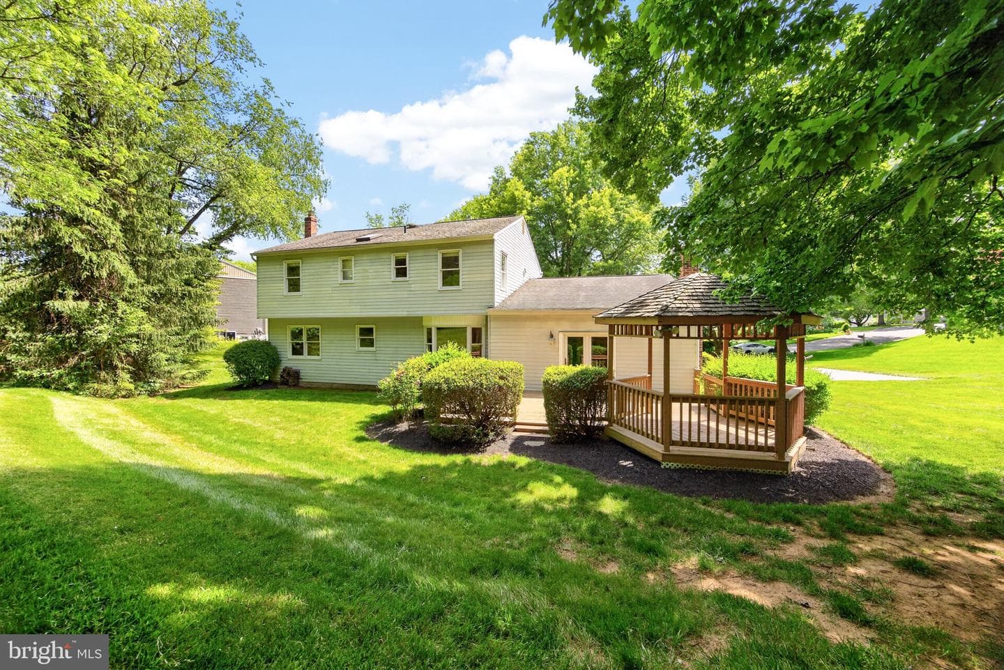 217 Shropshire Drive photo 42