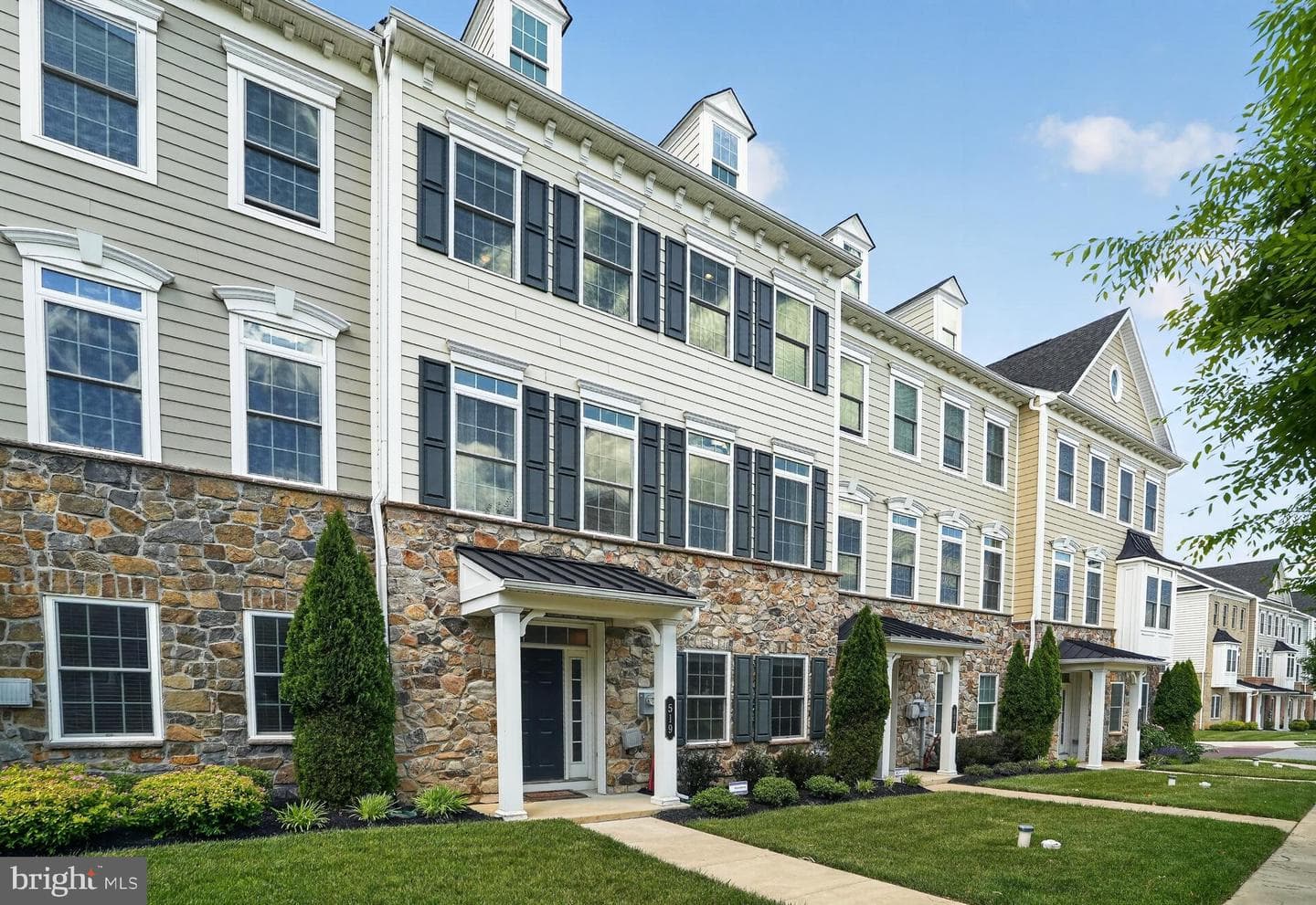 519 S Atwater Drive, Malvern