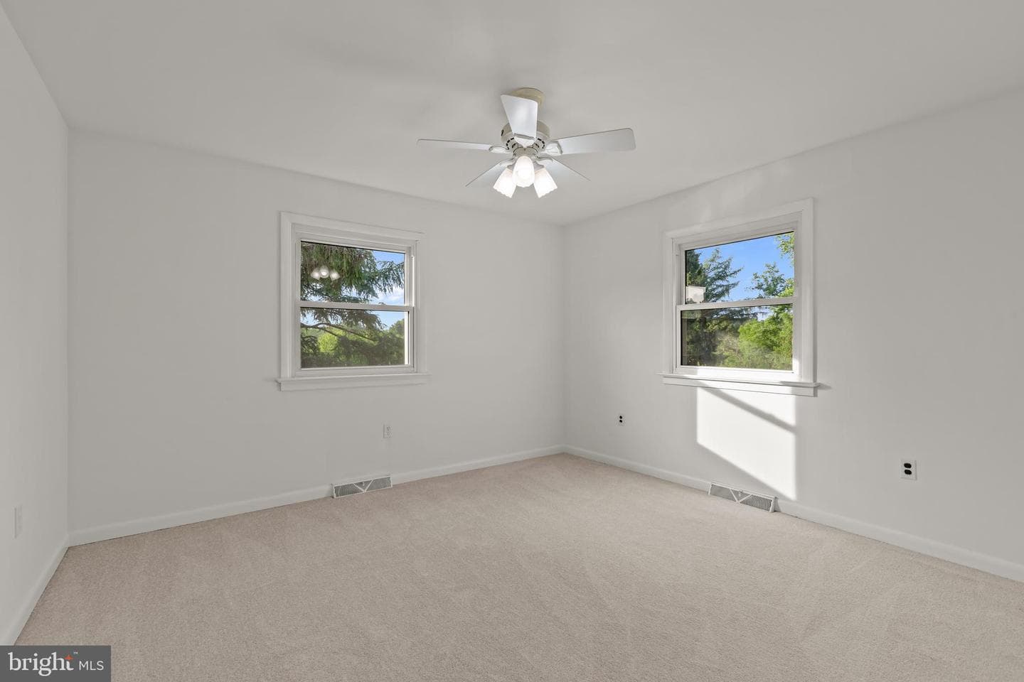 105 Kabob Lane photo 18