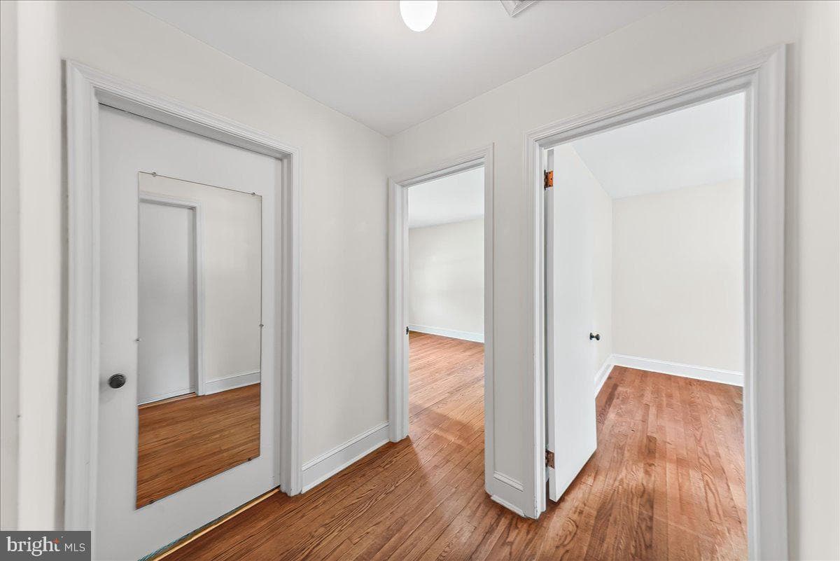 820 Spruce Avenue photo 19