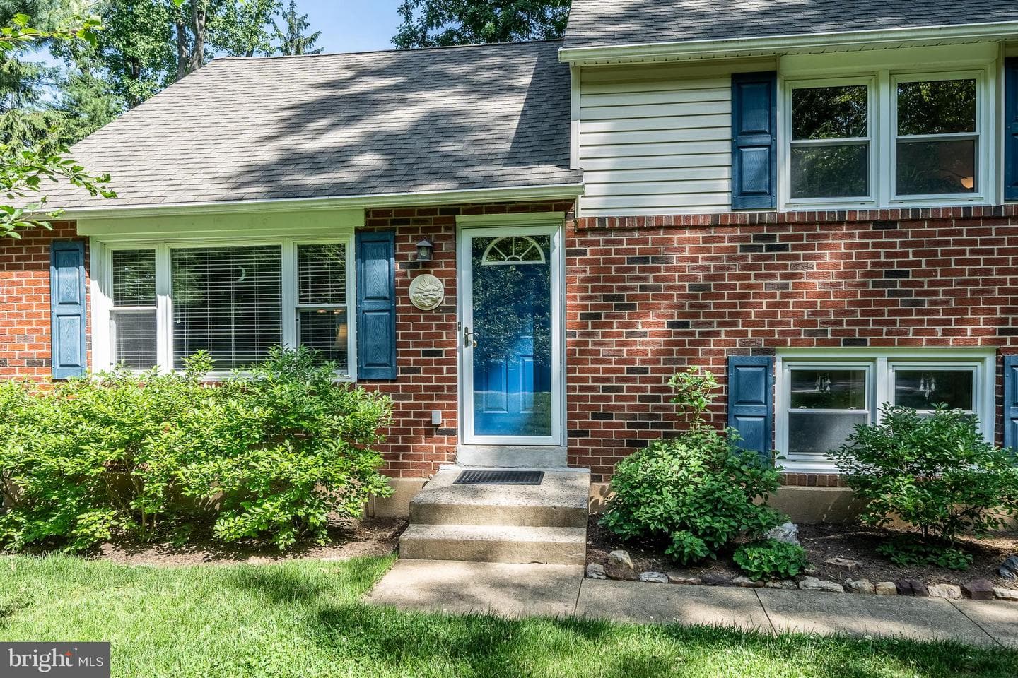 1312 Mary Jane Lane photo 3