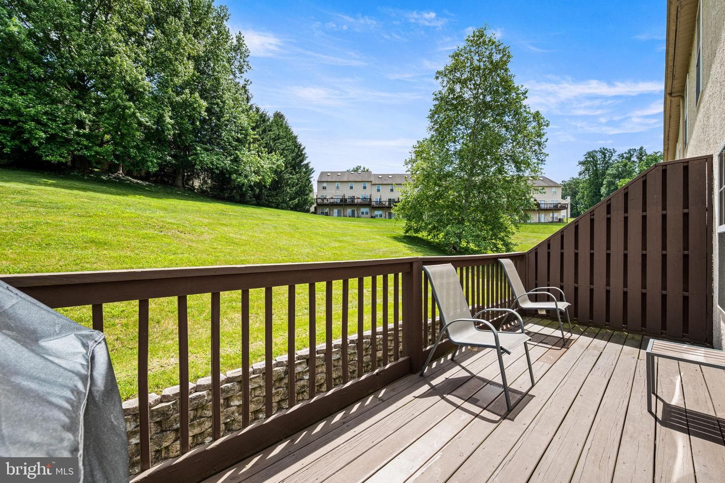 822 Brettingham Court #909 photo 16