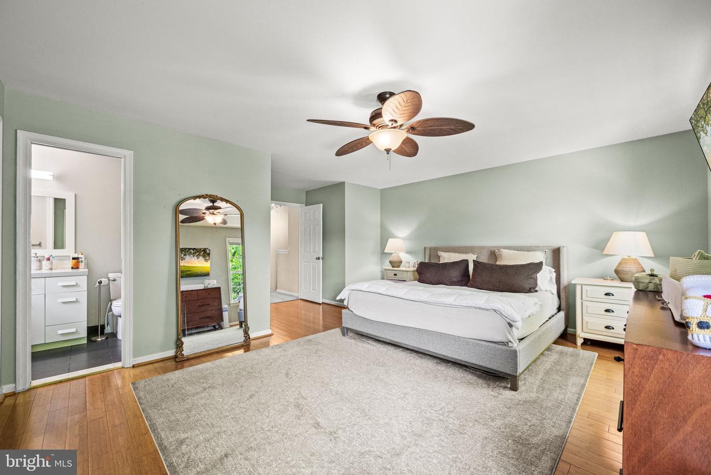 822 Brettingham Court #909 photo 20