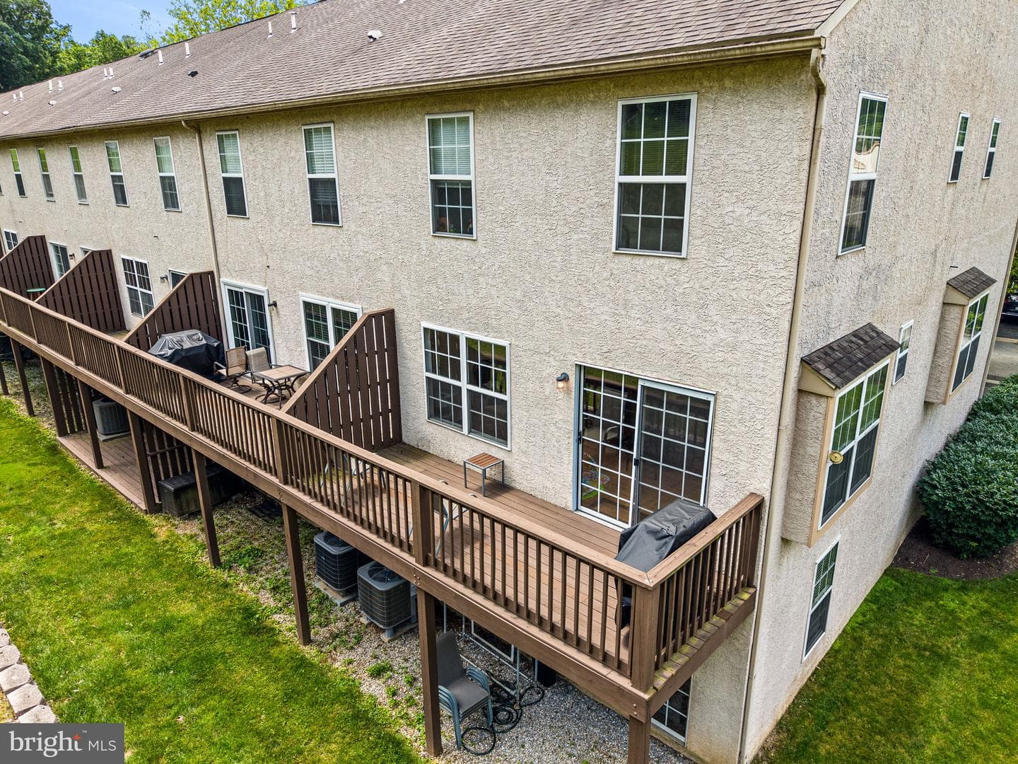 822 Brettingham Court #909 photo 33