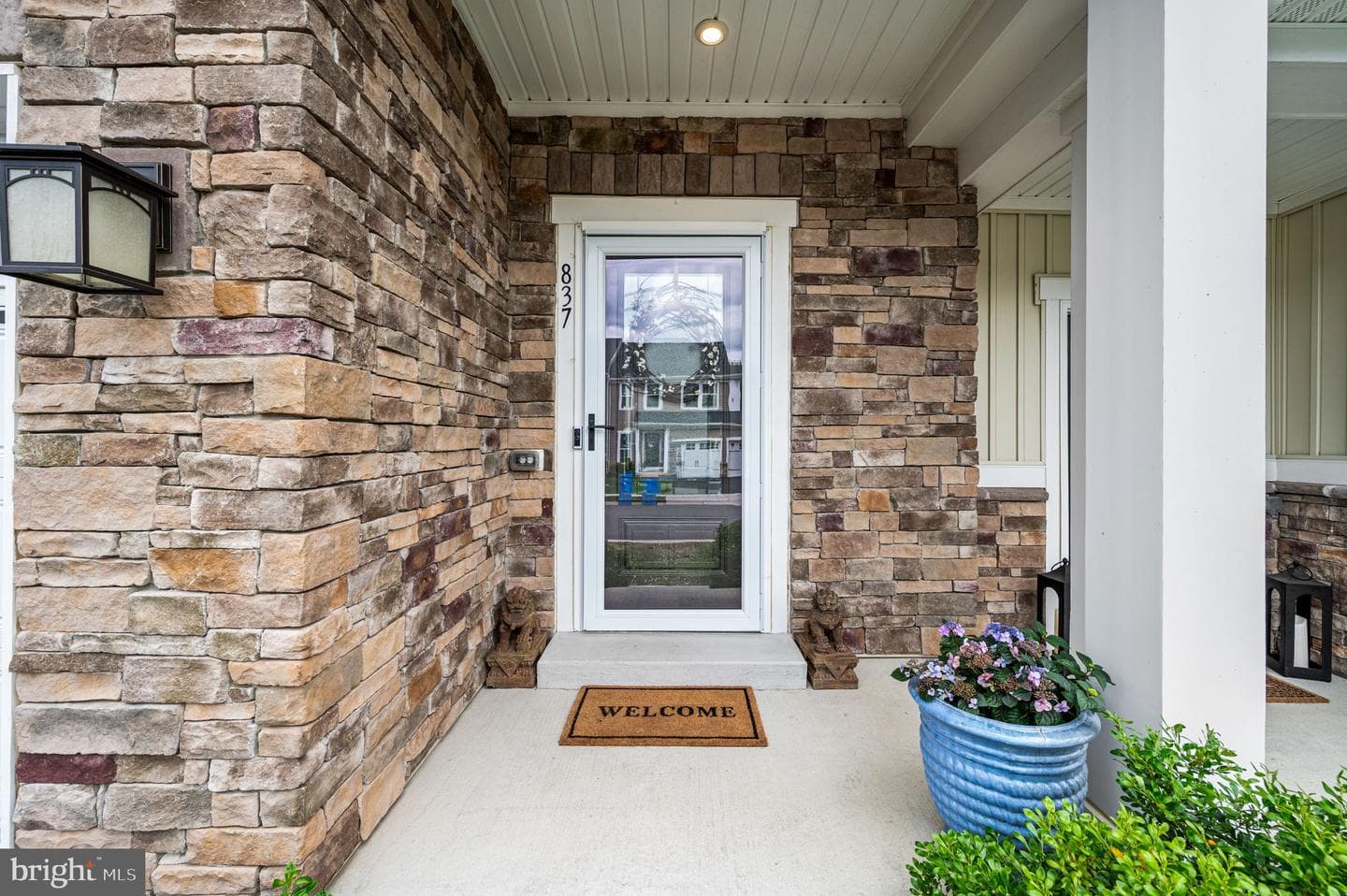837 Fountain Trail photo 3