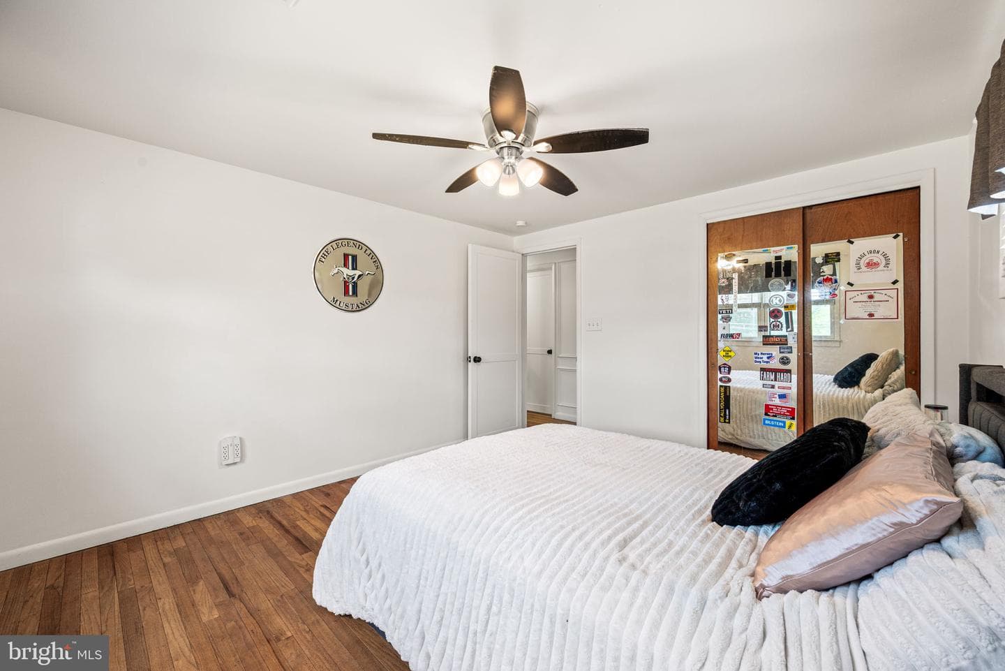 1068 Ebelhare Road photo 12