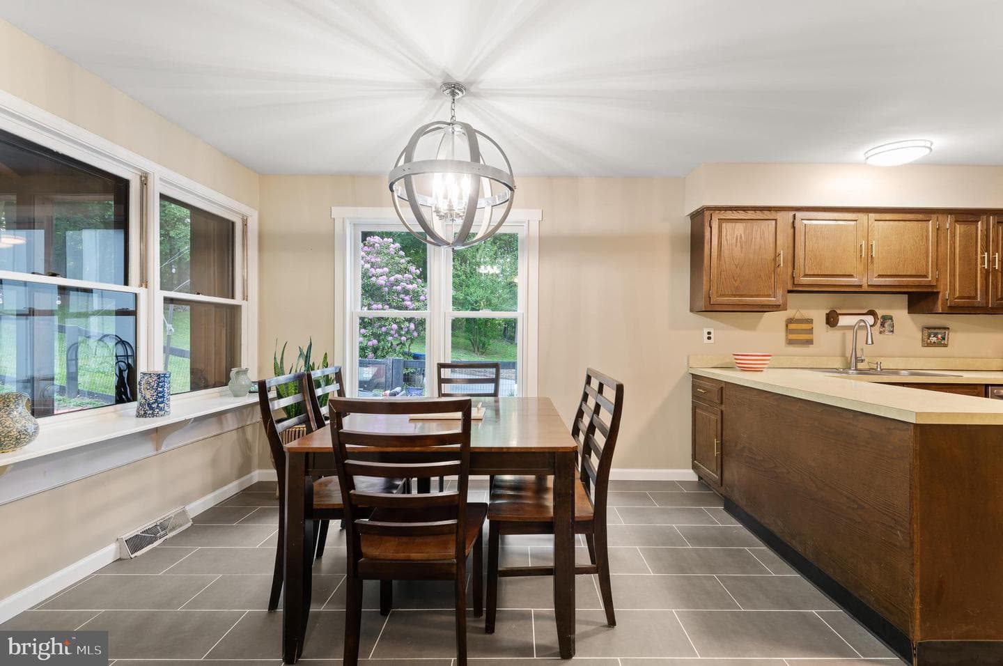 2330 Horseshoe Trail photo 12