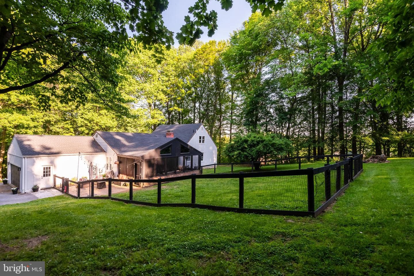 2330 Horseshoe Trail photo 36