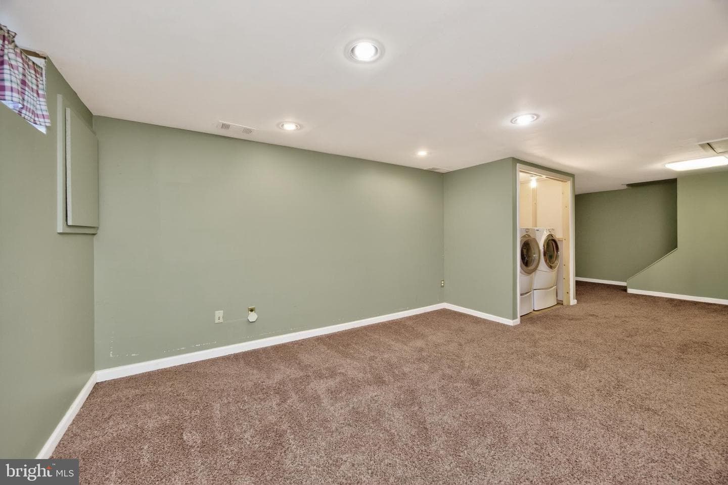 2 Revere Lane photo 30