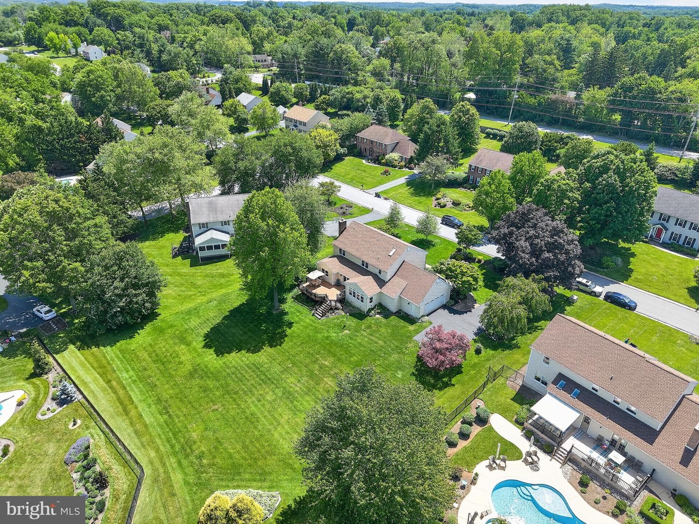531 Beaumont Circle photo 47