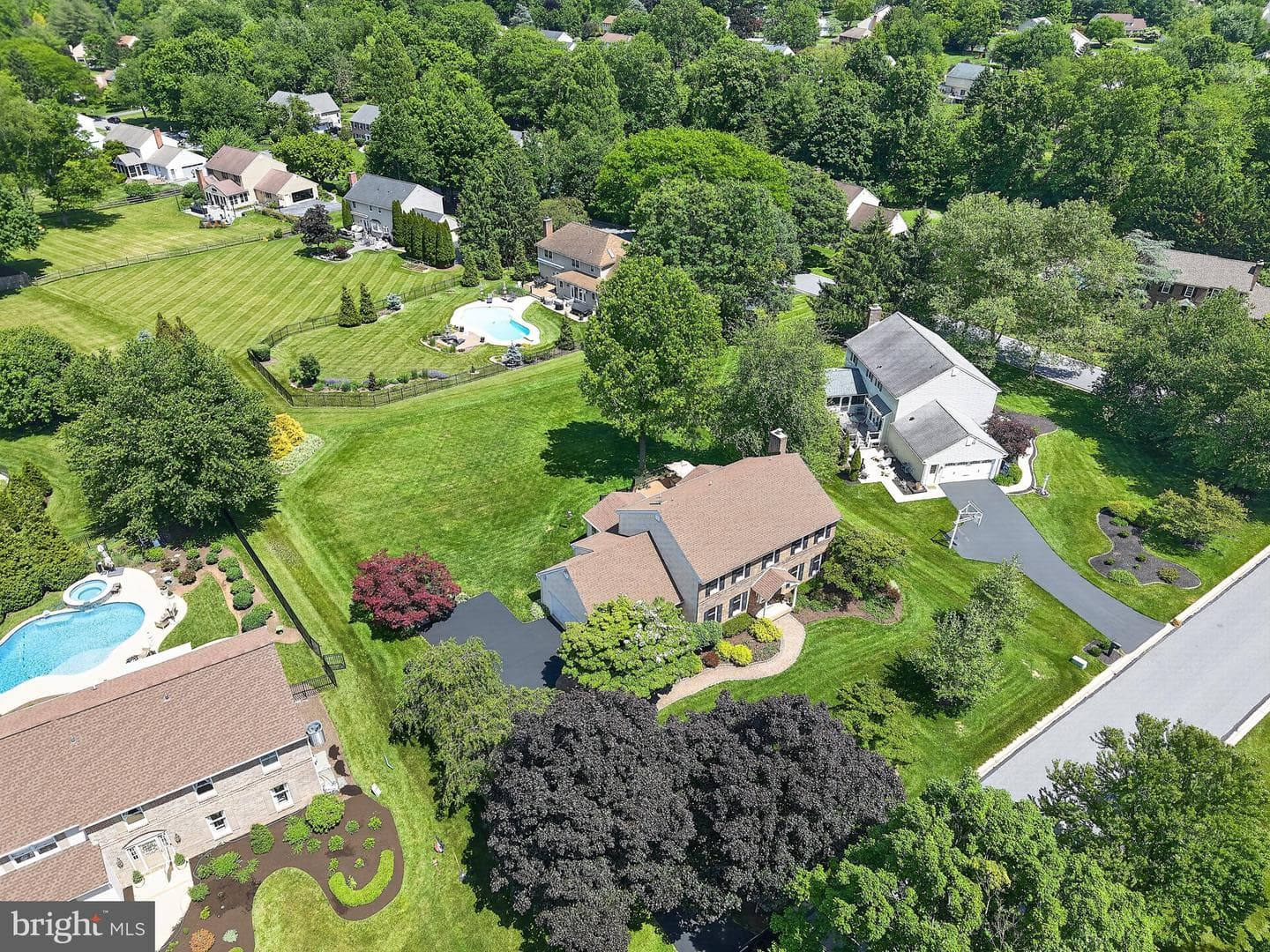 531 Beaumont Circle photo 50