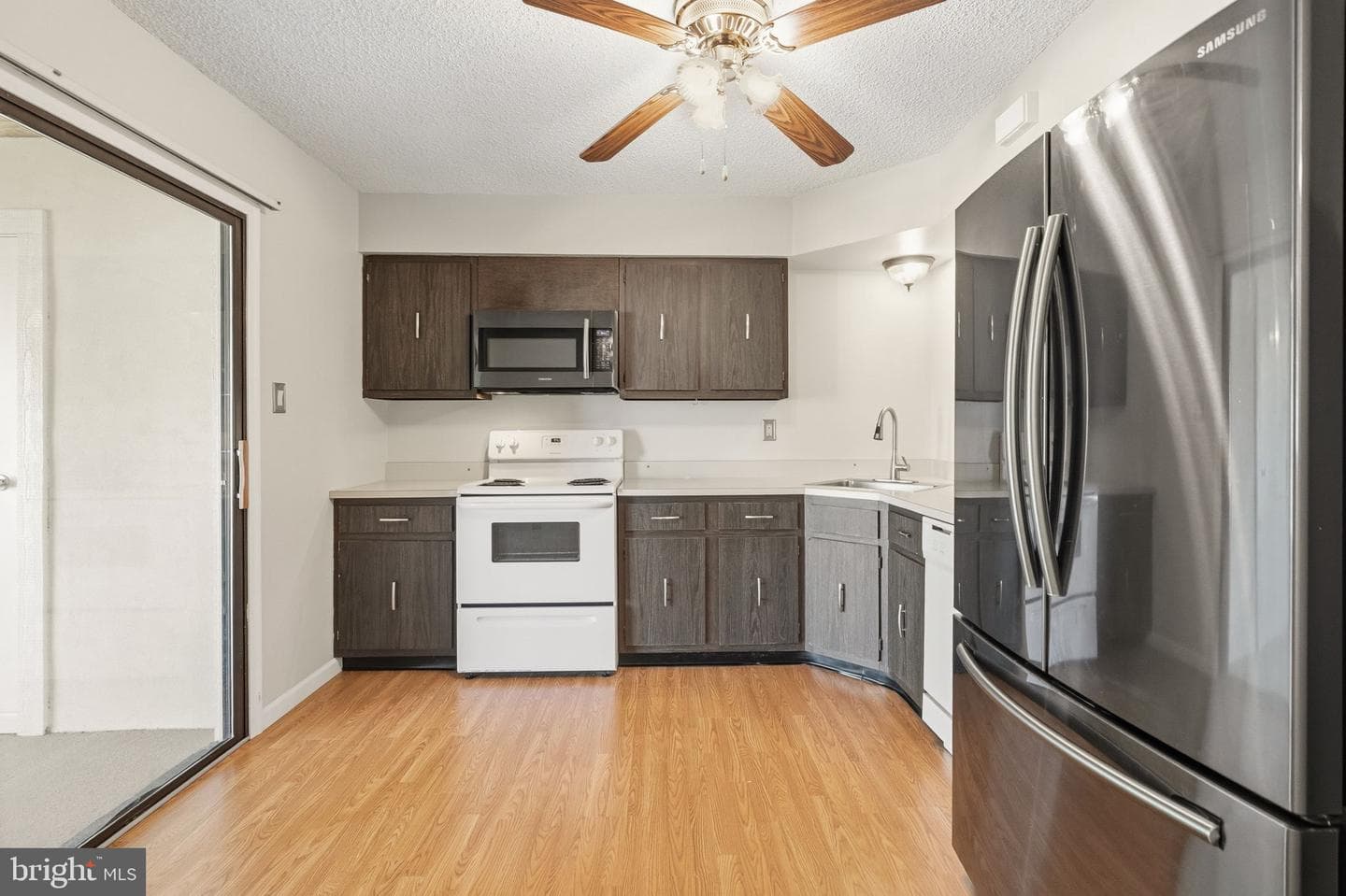 142 Harvest Lane #214 photo 10