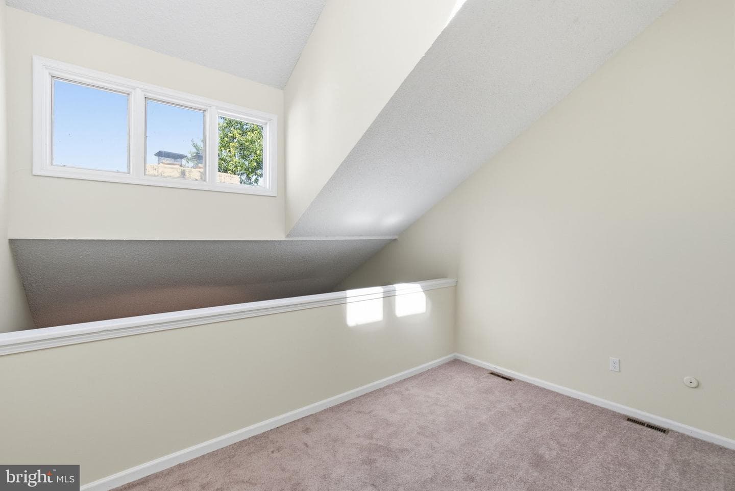 142 Harvest Lane #214 photo 30