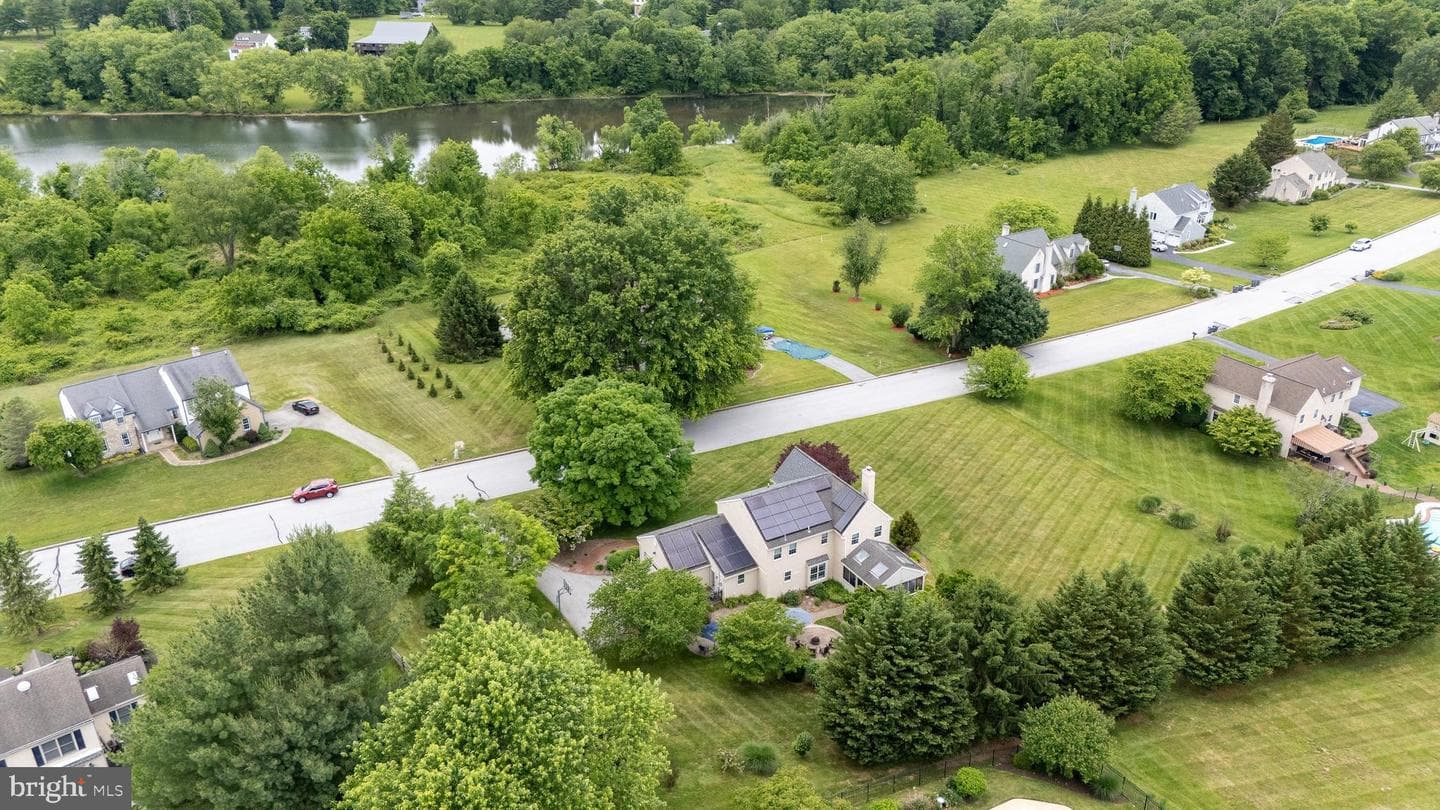 45 Heron Hill Drive photo 31