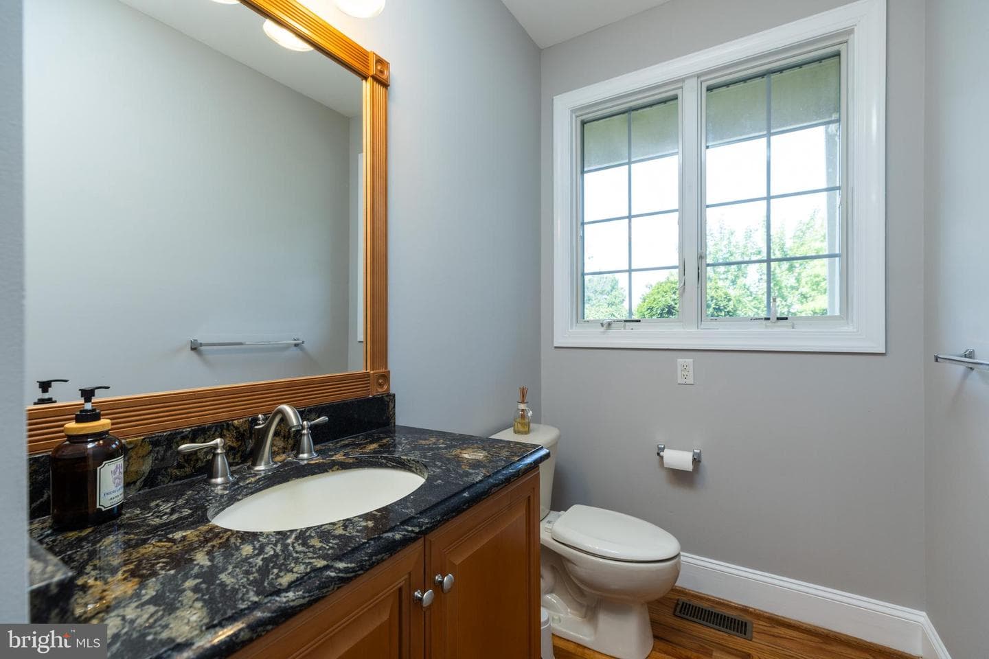 14 Maentel Drive photo 21