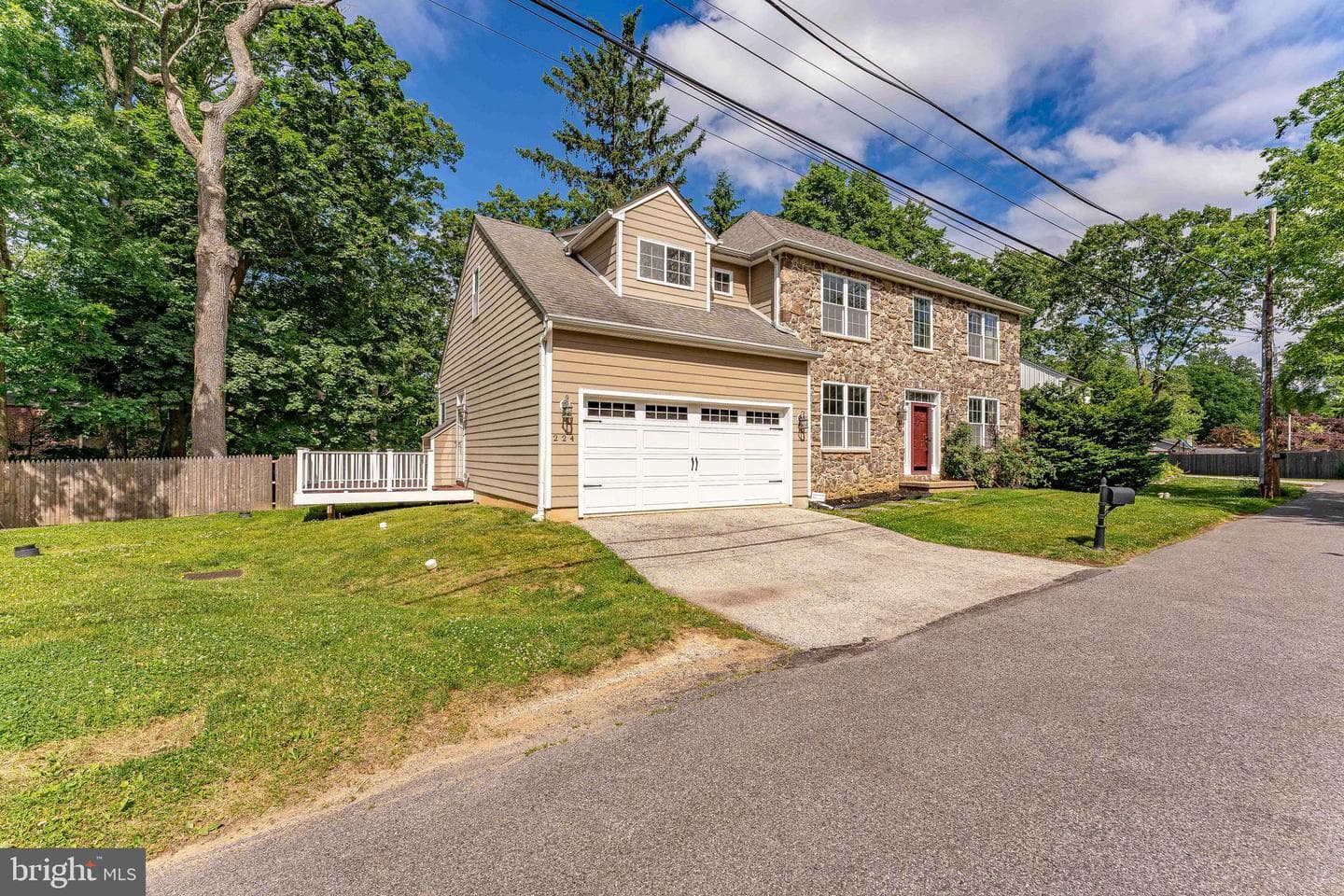 224 Hearn Avenue, Berwyn