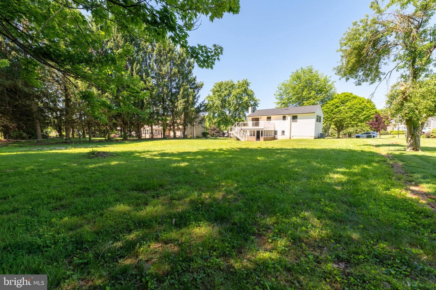 1005 Ericsson Drive photo 41