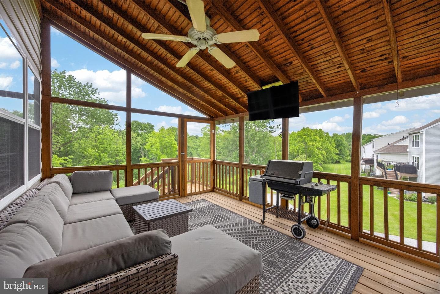 509 Larkins Bridge Drive photo 5